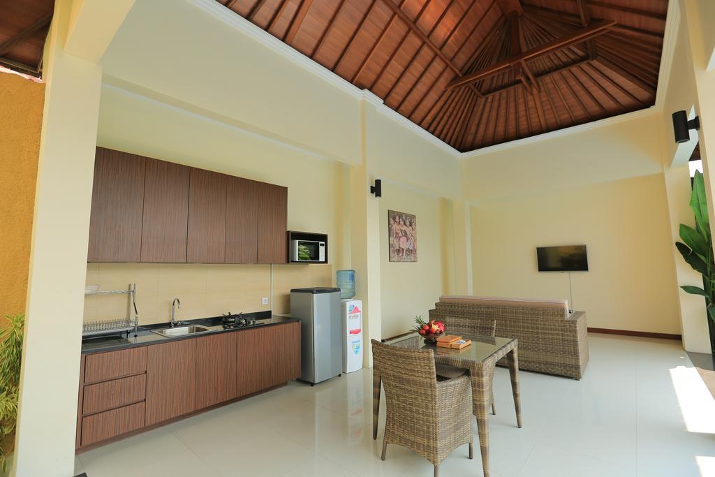 Putri Bali Villa Seminyak  Exterior photo